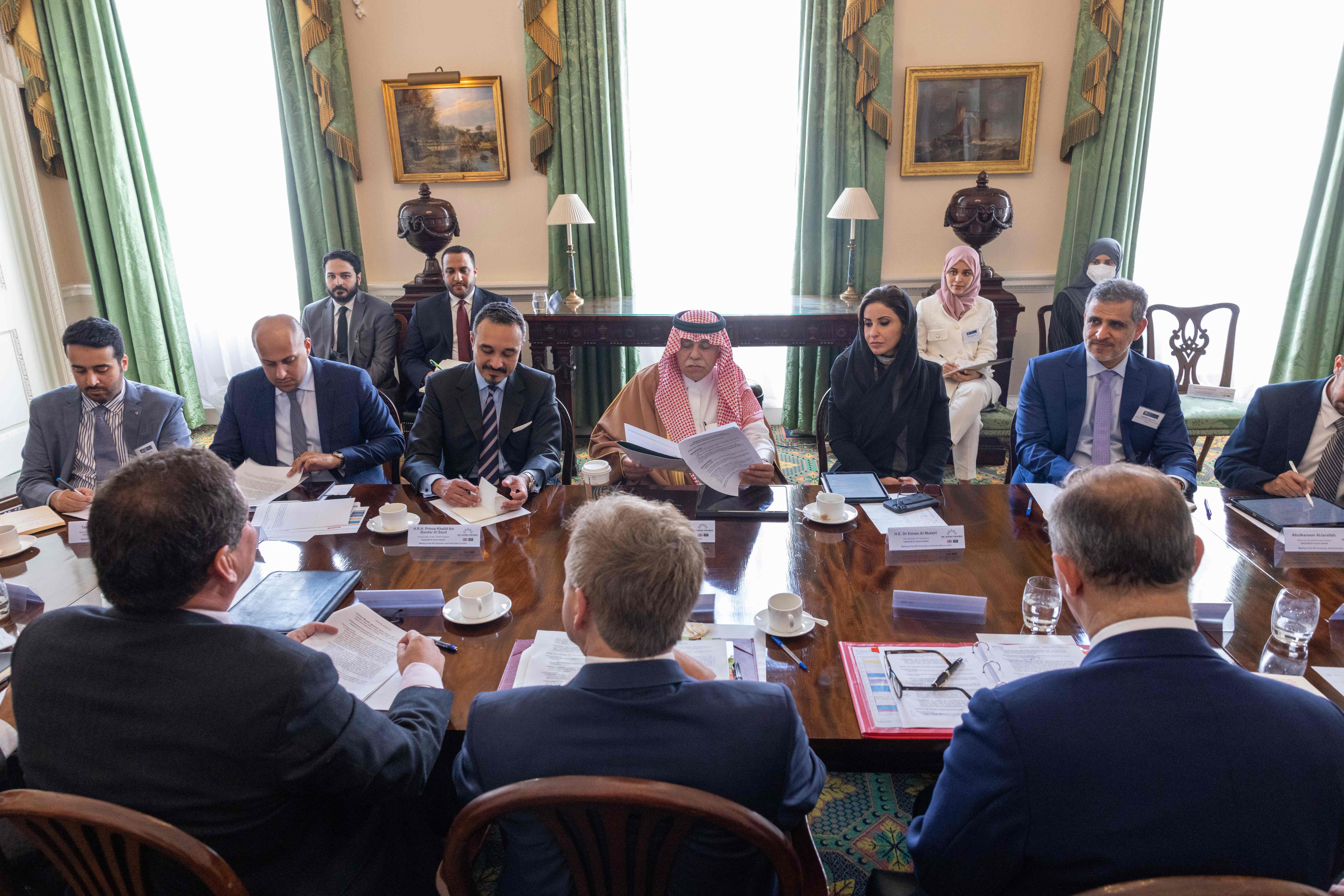 اللجنة الاقتصادية والاجتماعية بمجلس الشراكة الاستراتيجي السعودي البريطاني تختتم اجتماعها الثالث في لندن
