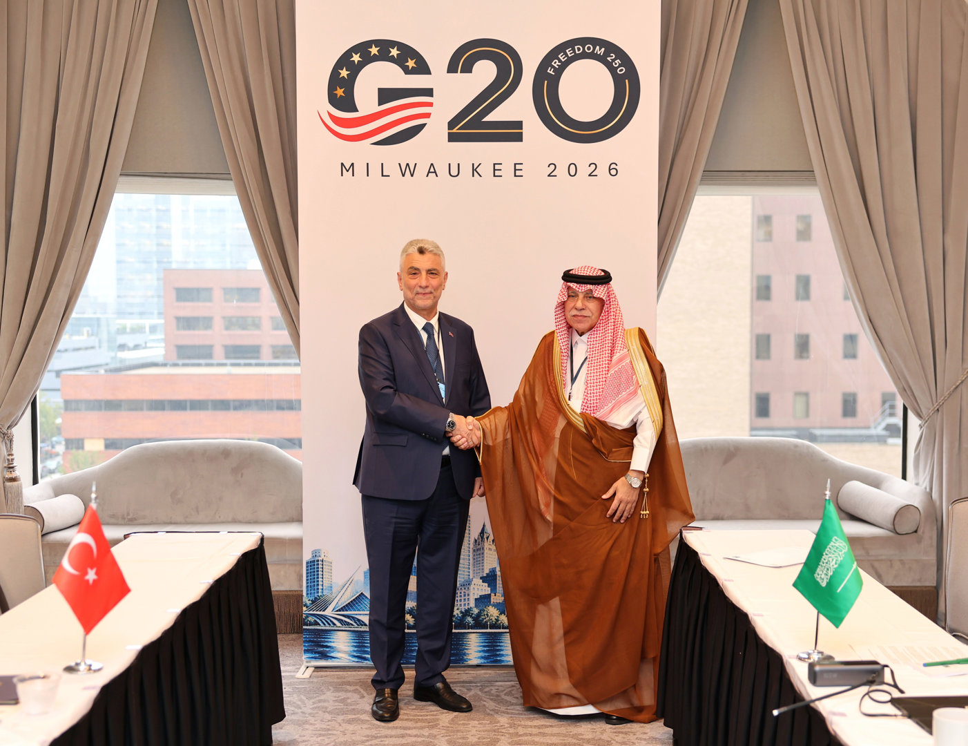 القصبي يؤكد على سعي المملكة في تعزيز علاقتها التجارية مع مجموعة العشرين خلال اجتماع مجموعة عمل التجارة بالولايات المتحدة