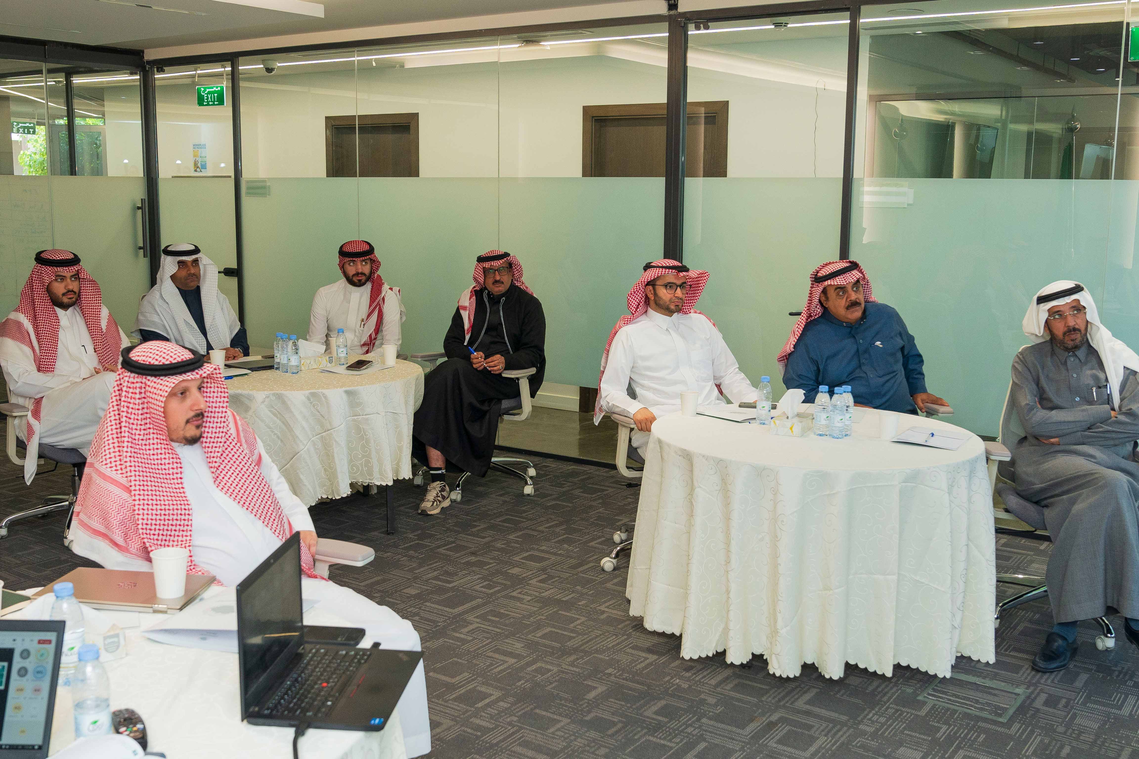 التجارة الخارجية تختتم برنامجًا تدريبيًا للتعريف بمنظمة التجارة العالمية