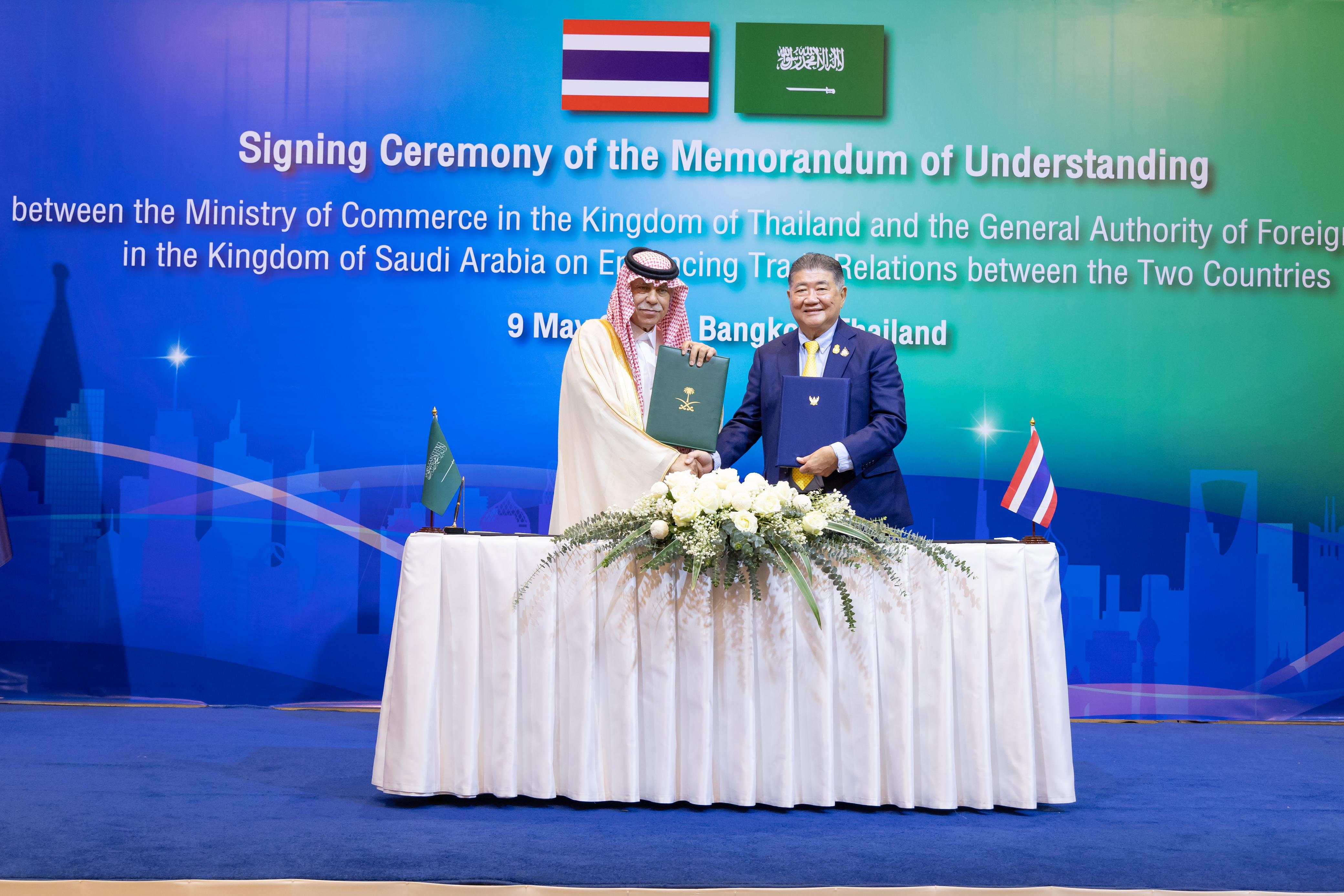 القصبي يختتم زيارته لمملكة تايلند مؤكدًا على أهمية تعزيز التبادل التجاري والاستفادة من الفرص في القطاعات الواعدة