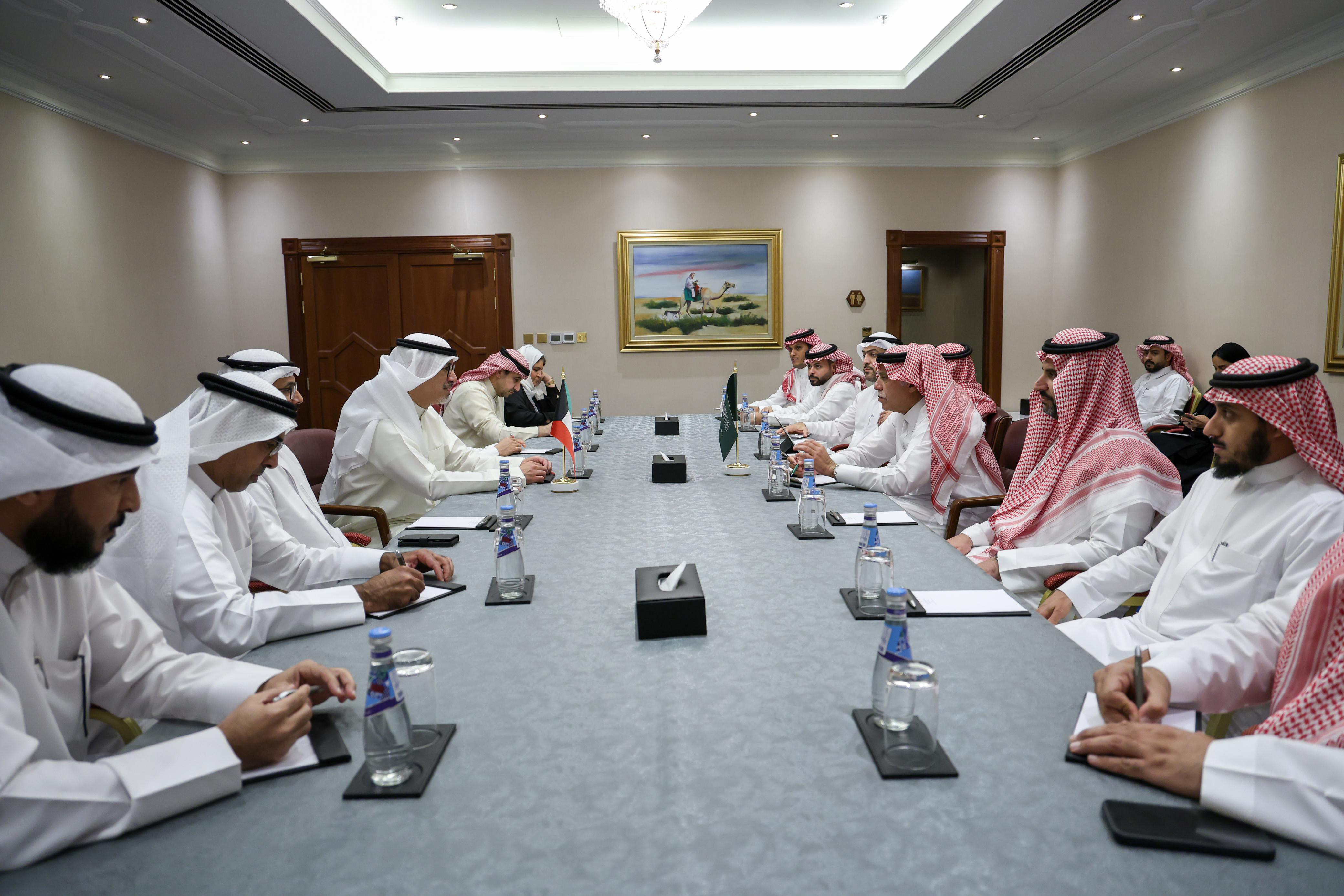 المملكة تشارك في اجتماع لجنتي التعاون التجاري وشؤون التقييس بدول مجلس التعاون الخليجي